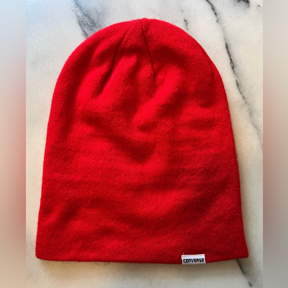 Converse floppy beanie in red